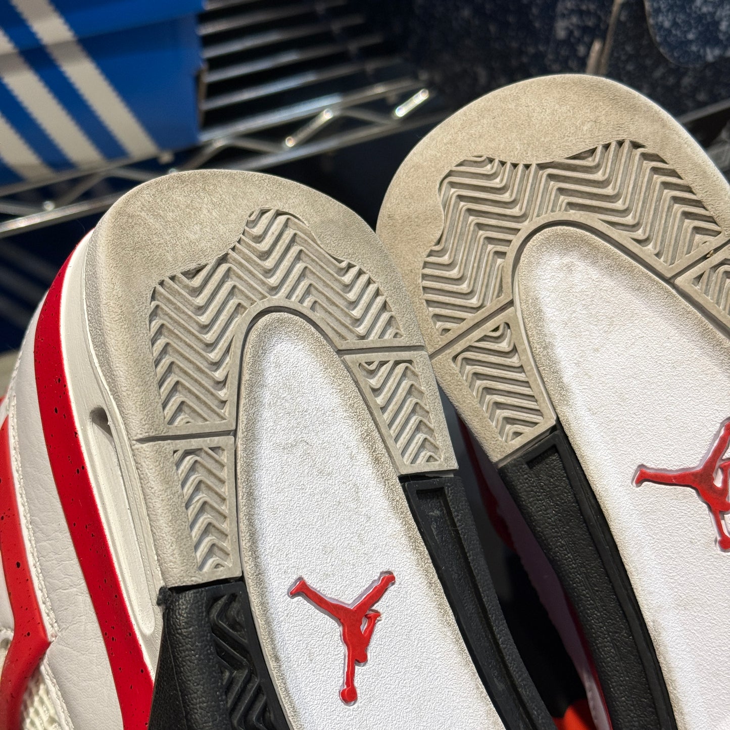 USED Jordan 4 Red Cement