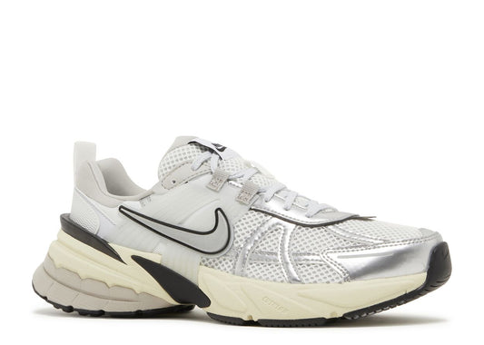Nike V2K Run Summit White Metallic Silver (W)