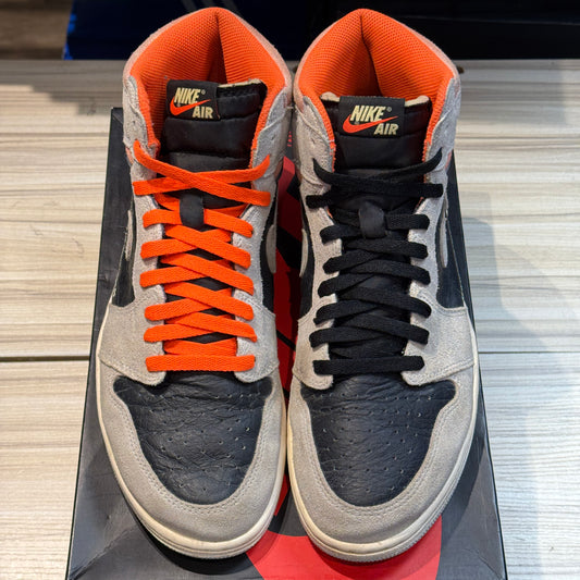 USED Jordan 1 Retro High Neutral Grey Hyper Crimson