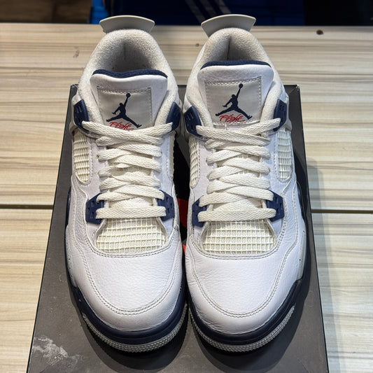USED Jordan 4 Retro Midnight Navy (GS)