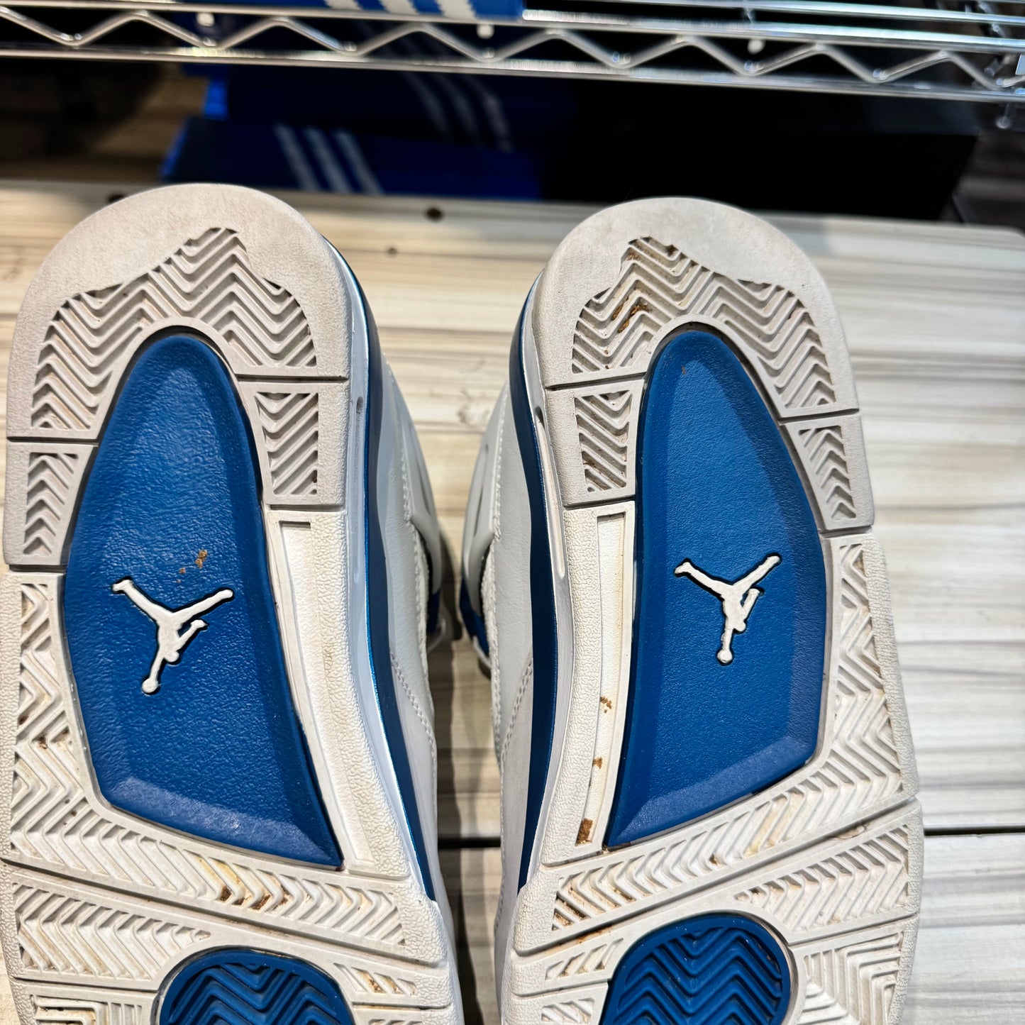 USED Jordan 4 Retro Military Blue (2024) (GS)