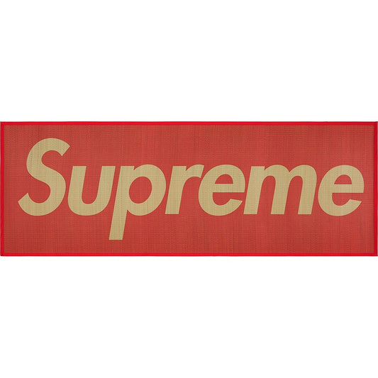 Supreme Woven Straw Mat Red