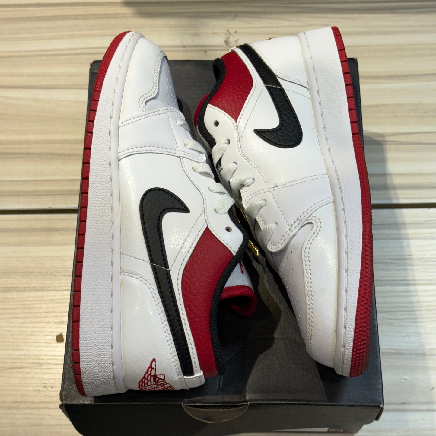 USED Jordan 1 Low White Gym Red (GS)