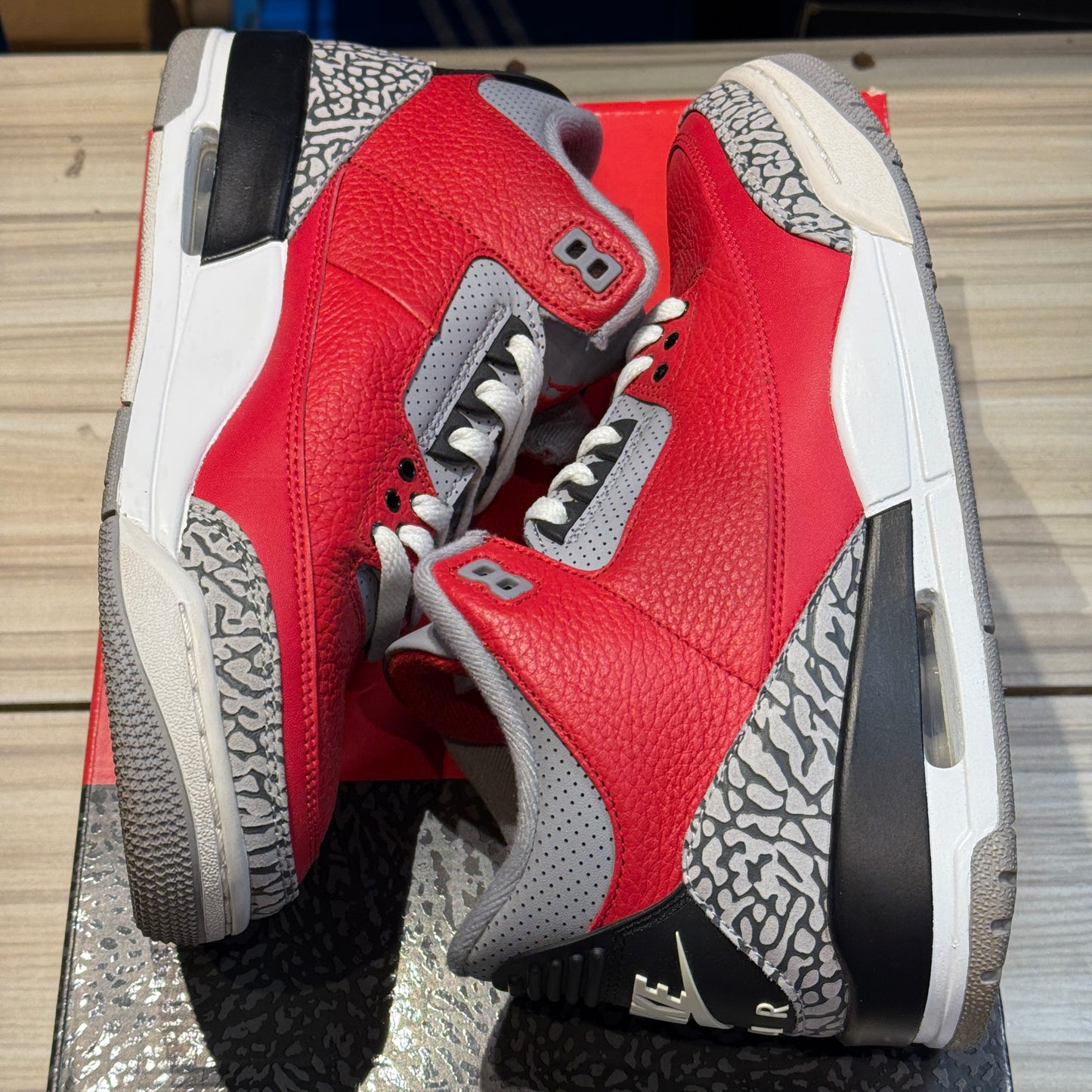 USED Jordan 3 Retro Unite Fire Red