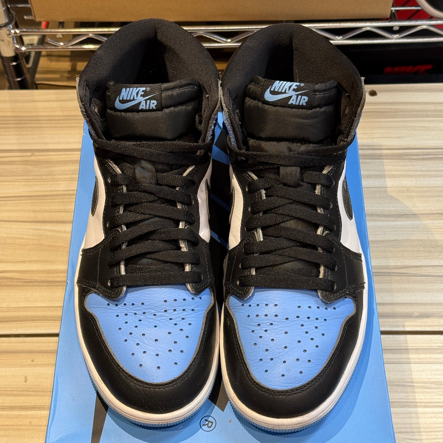 USED Jordan 1 High UNC Toe