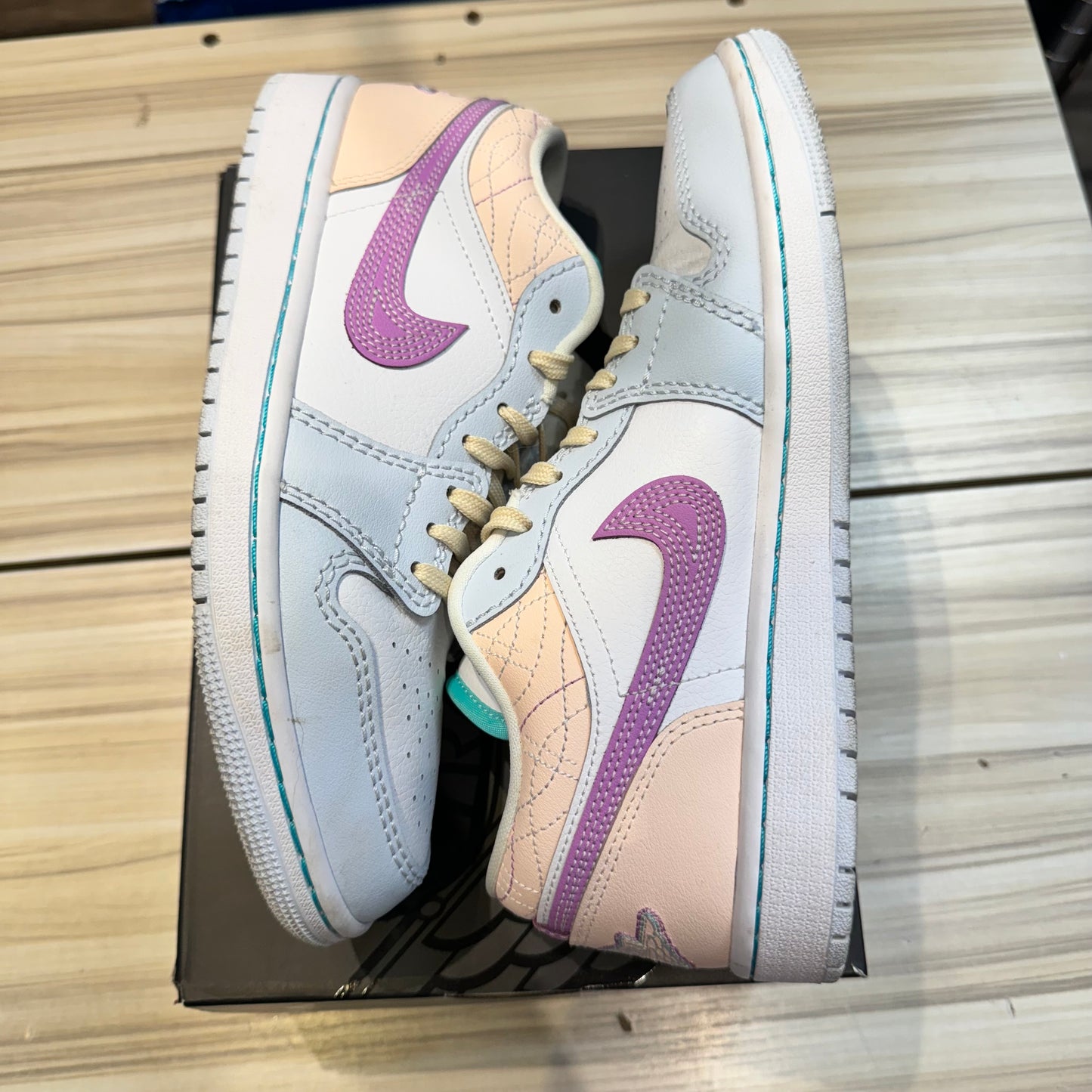 USED Jordan 1 Low Multi-Color Sashiko (W)