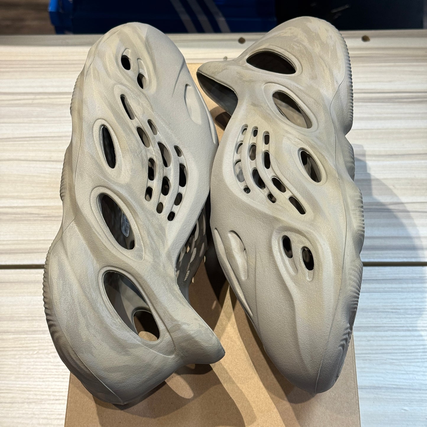 USED Yeezy Foam Rnnr Stone Sage