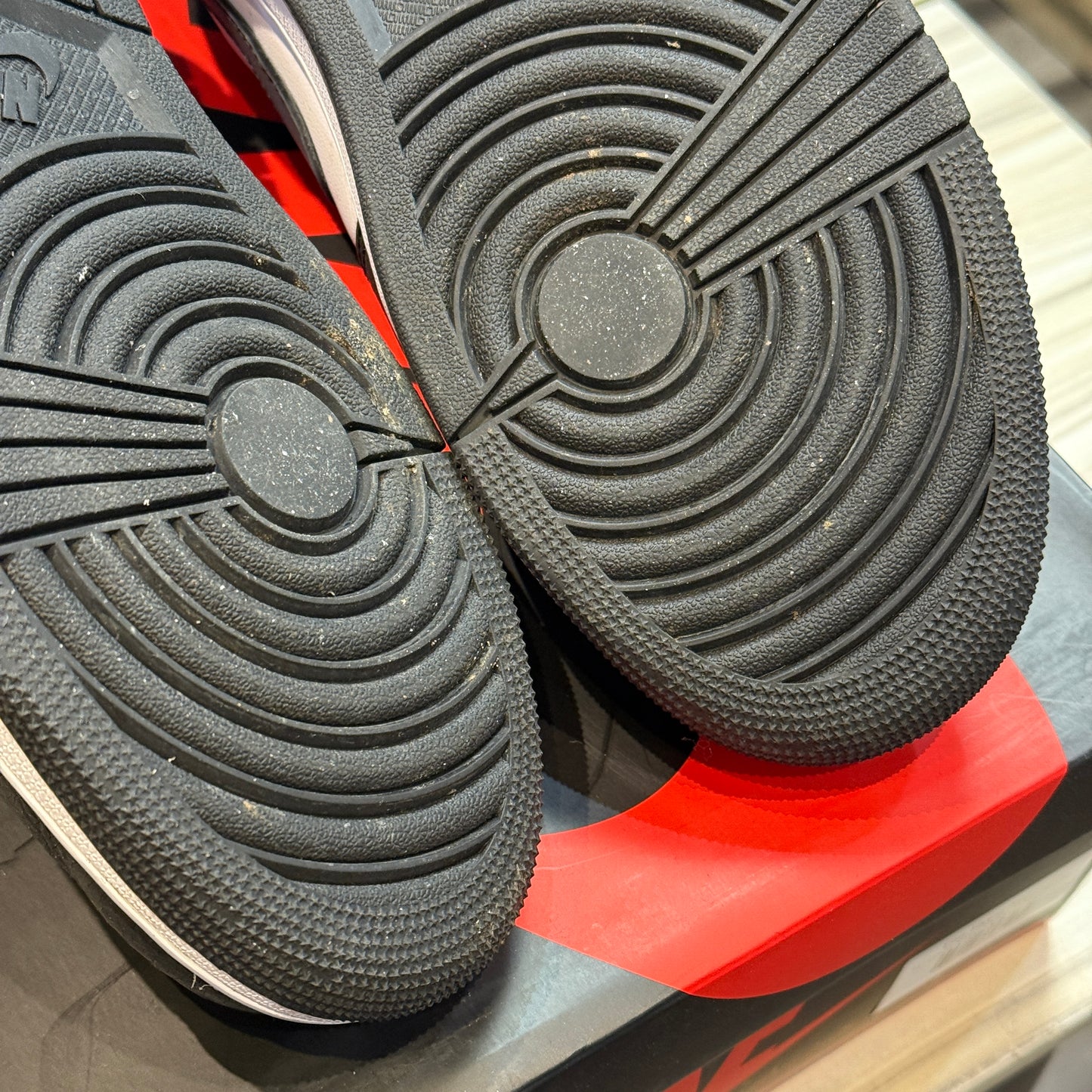 USED Jordan 1 Low OG Bleached Coral