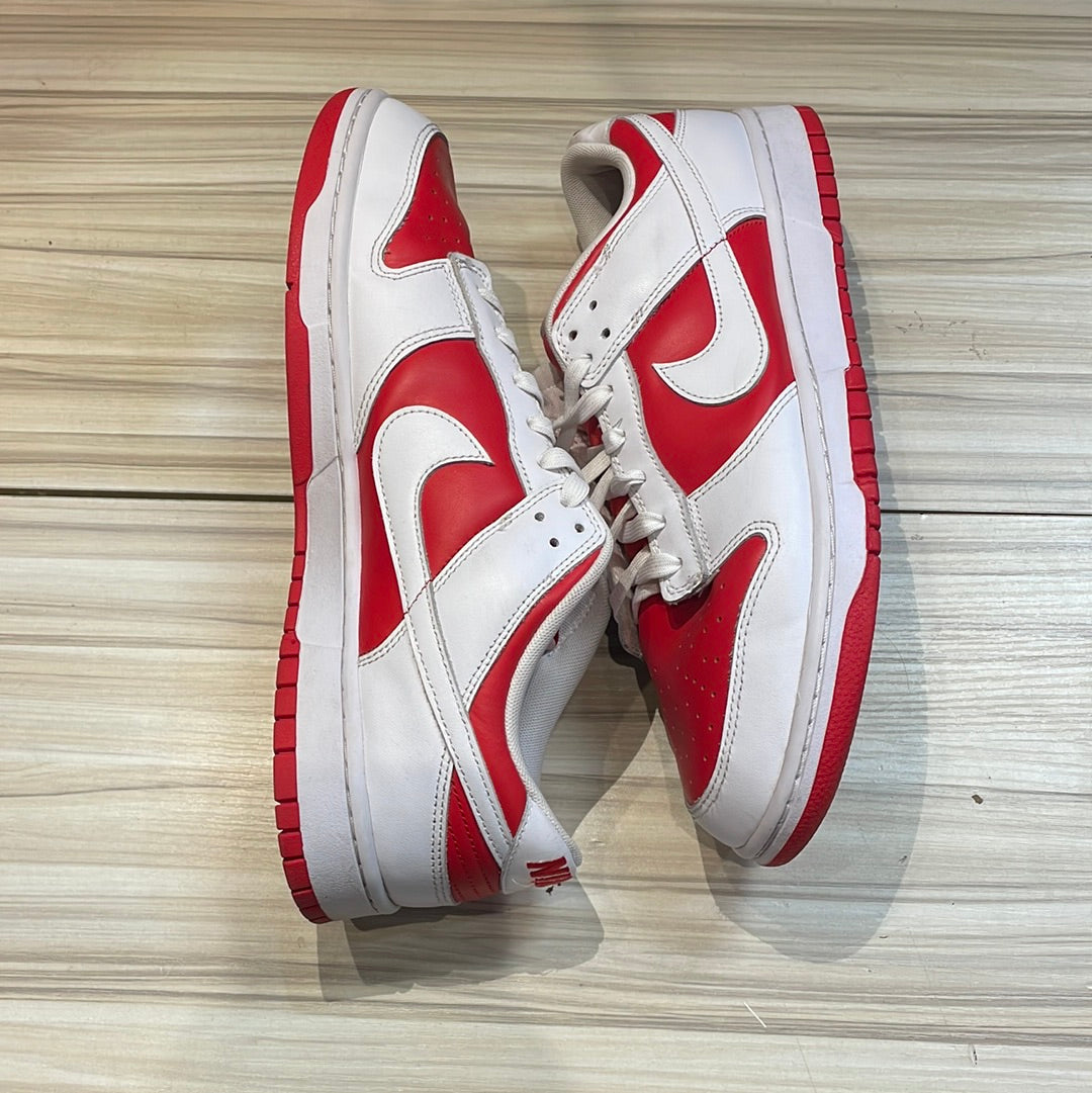 USED Nike Dunk Low Championship Red (2021)