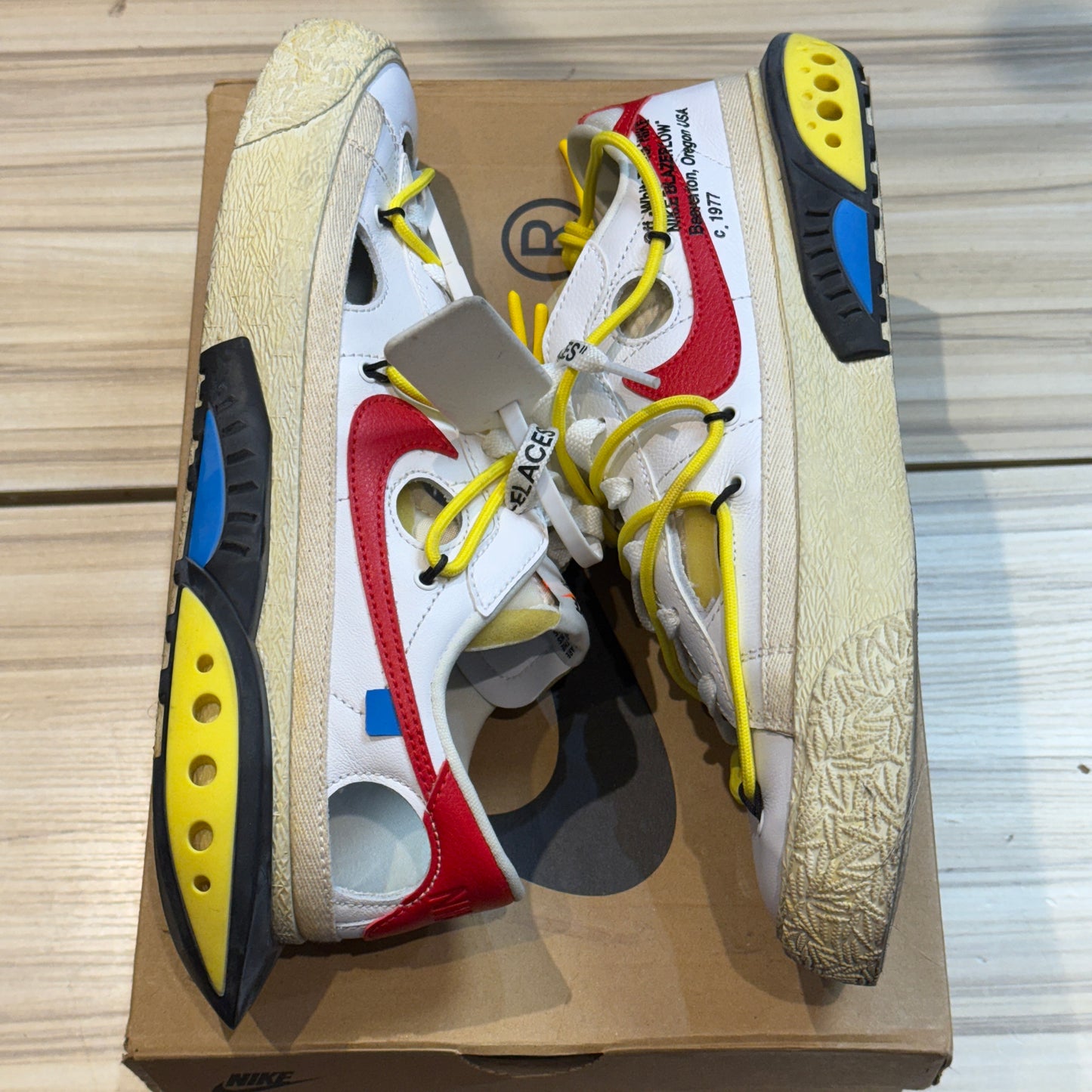 USED Nike Off-White Blazer Low White Red