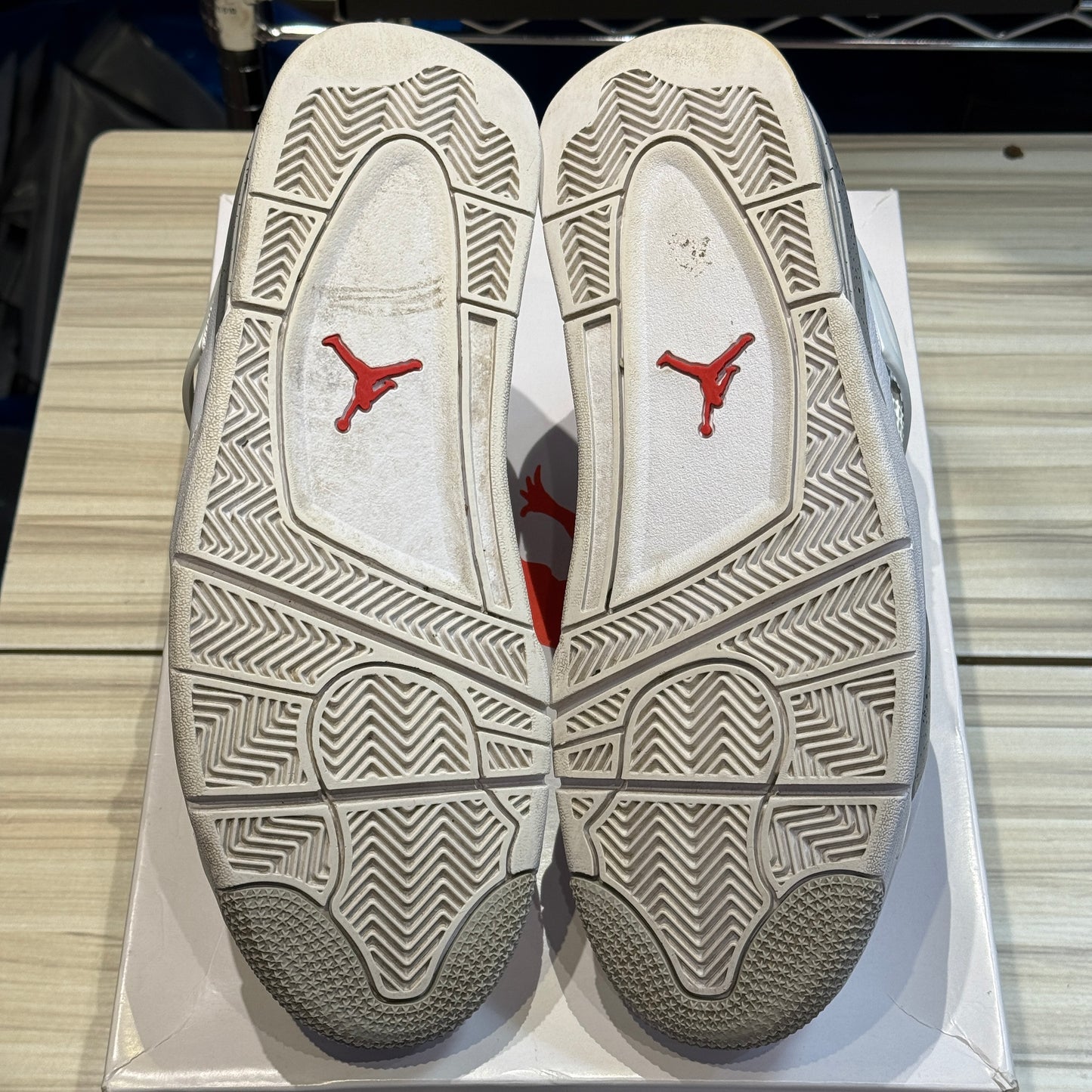 USED Jordan 4 Retro White Oreo (2021)