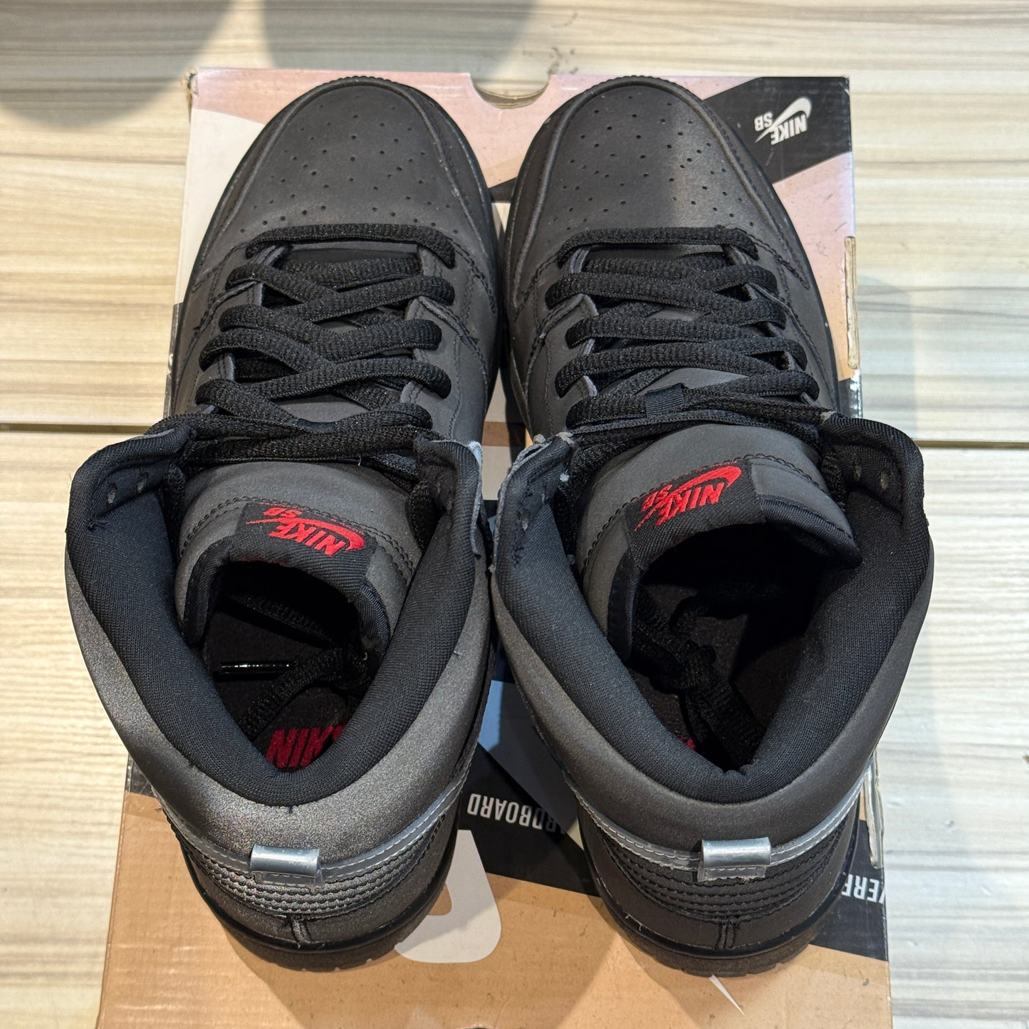 USED Nike SB Dunk High 3M Raging Bull