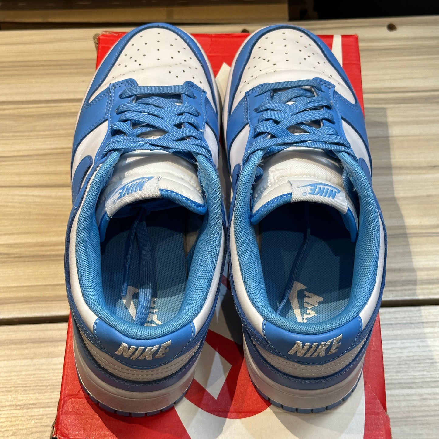 USED Nike Dunk Low UNC