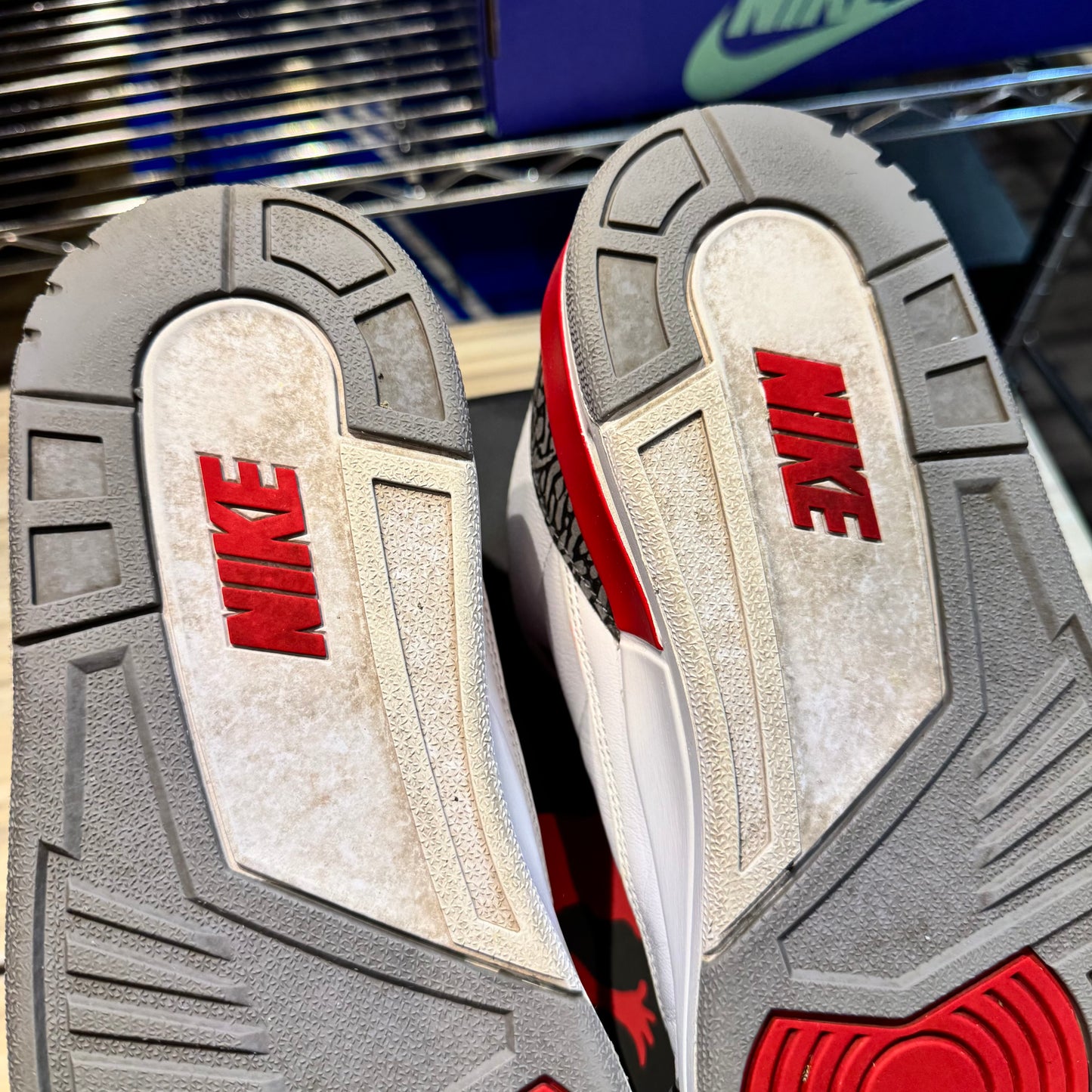 USED Jordan 3 Retro Fire Red (2022)