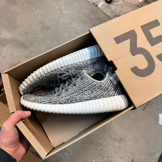 USED Yeezy Boost 350 Turtledove (2022)
