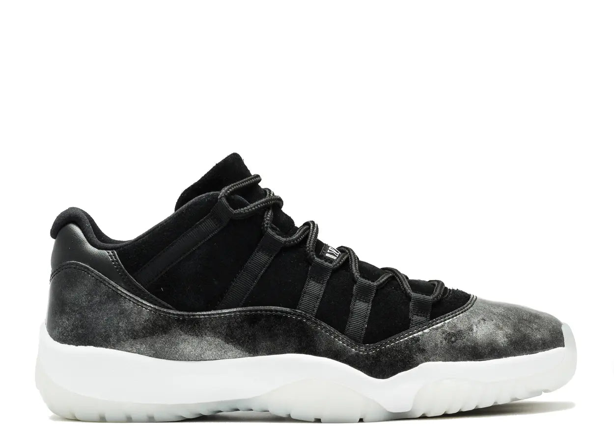 Jordan 11 Retro Low Barons (NO BOX)
