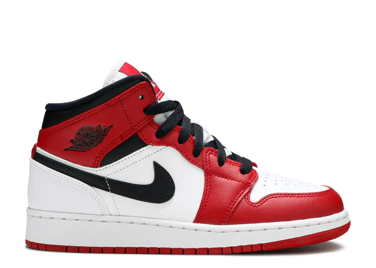 USED Jordan 1 Mid Chicago (2020) (GS)