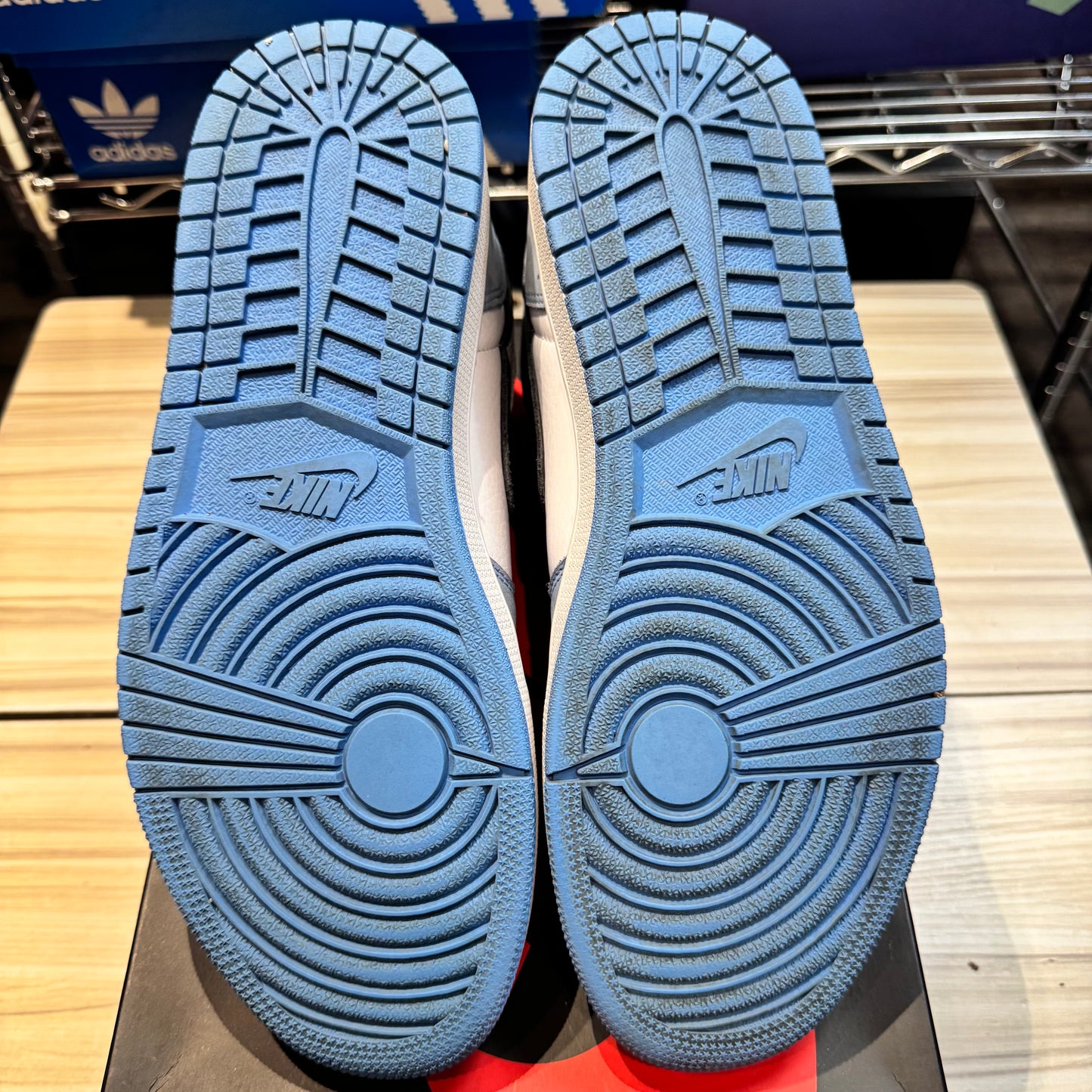 USED Jordan 1 Retro High University Blue