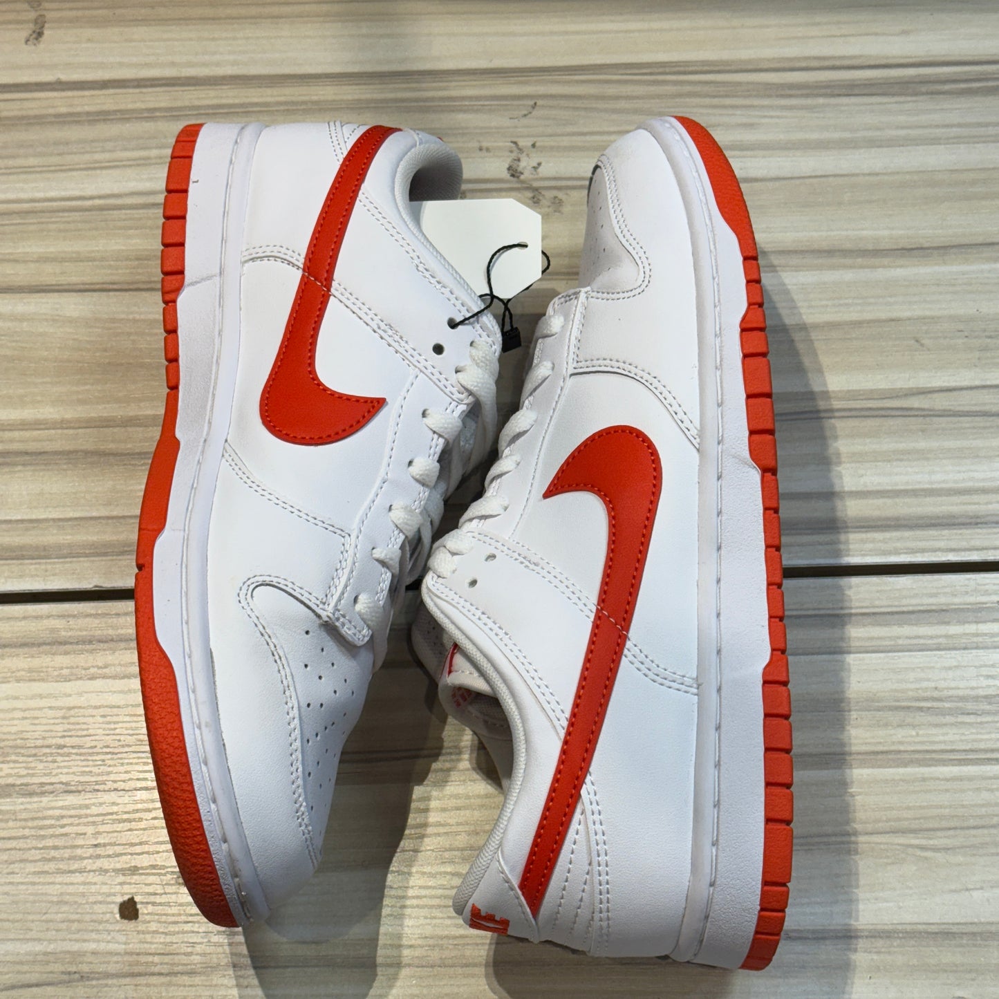 USED Nike Dunk Low Picante Red