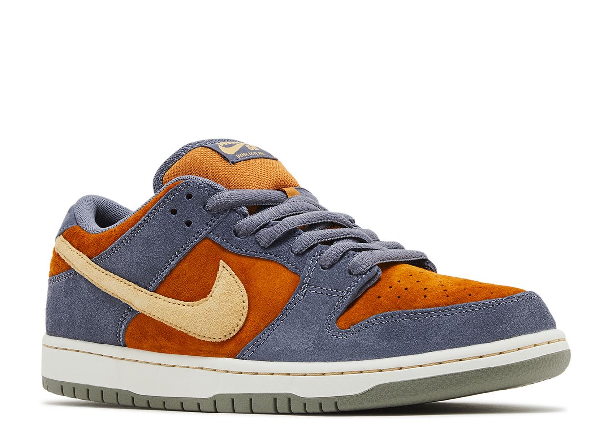 Nike SB Dunk Low Light Carbon Monarch