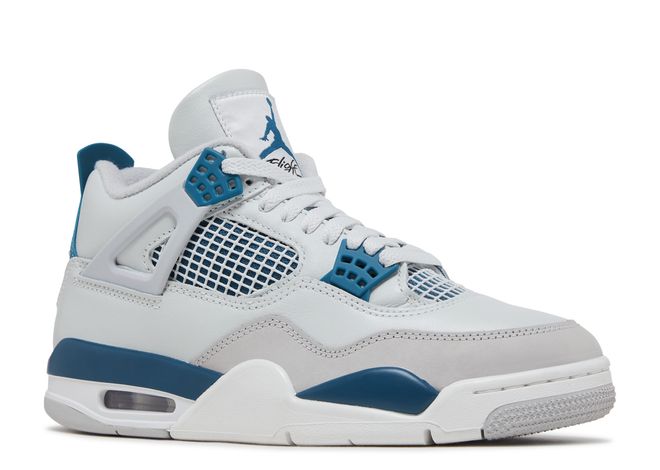 Jordan 4s – The Hype