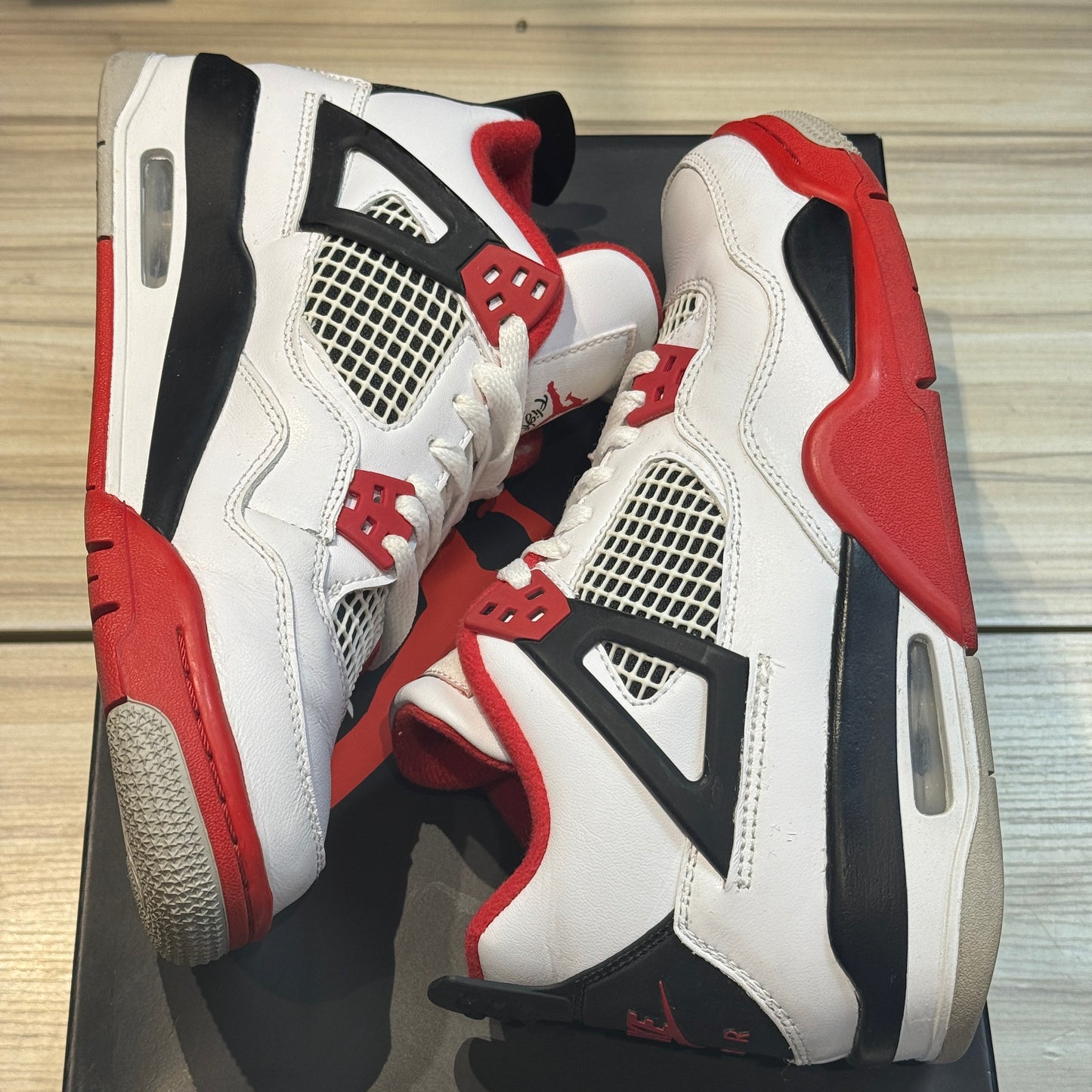 USED Jordan 4 Fire Red 2020 GS