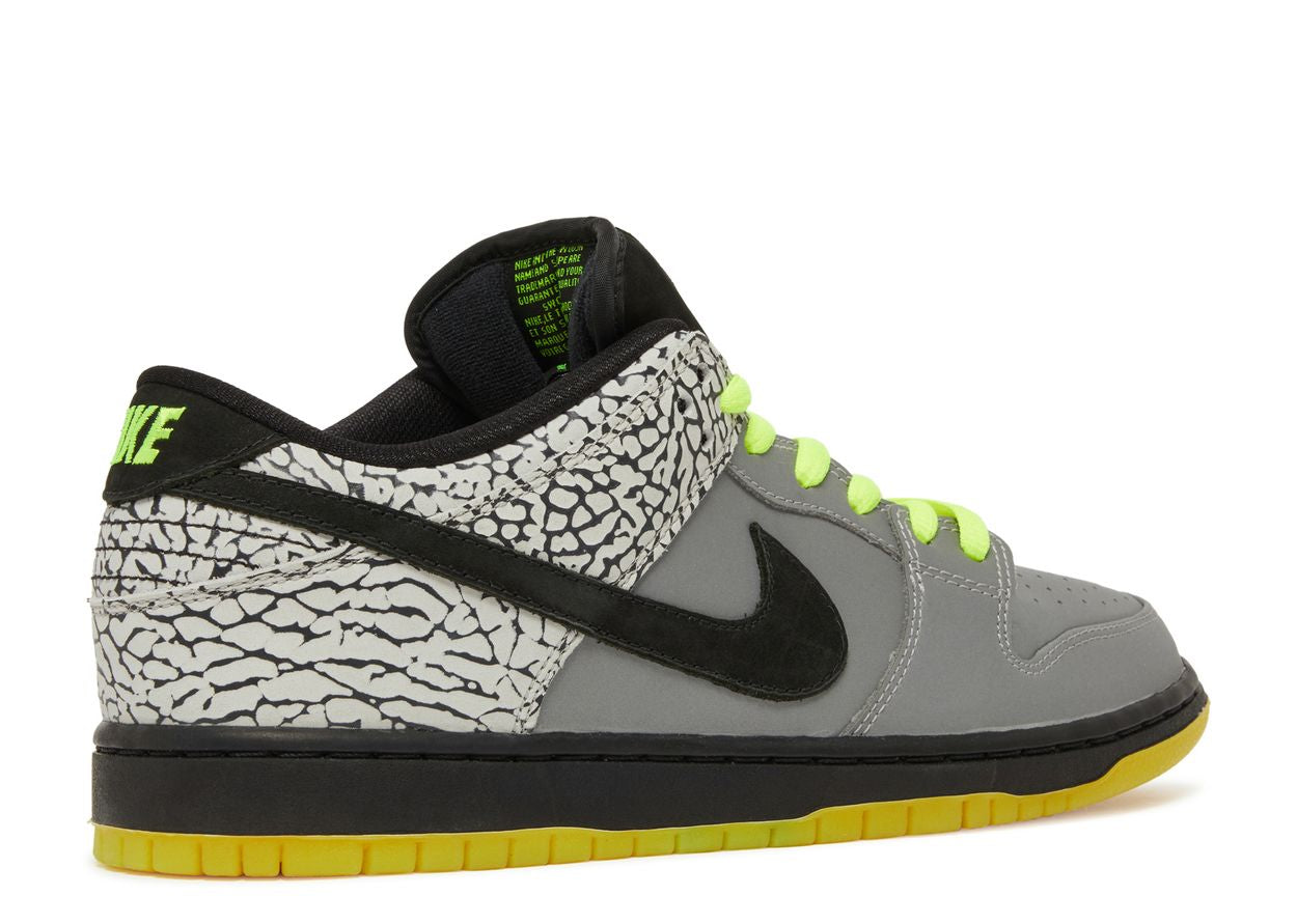 Nike SB Dunk Low DJ Clark Kent x Primitive 112