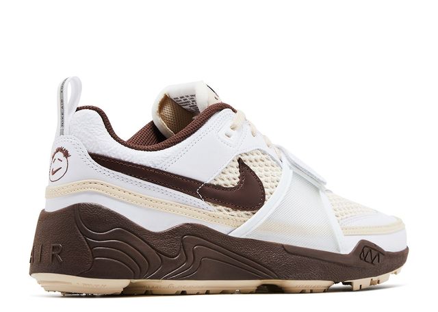 Nike Zoom Field Jaxx Travis Scott Light Chocolate