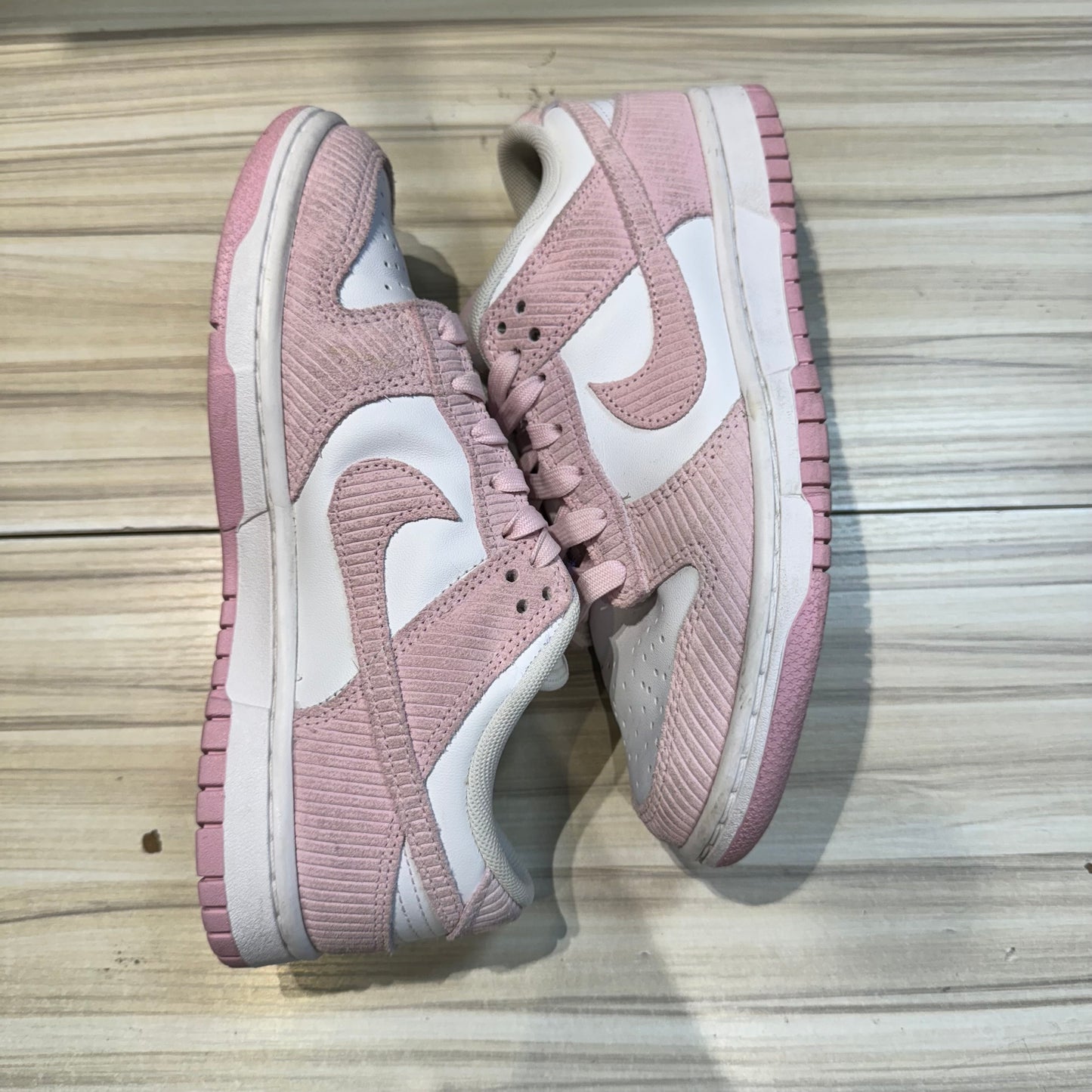 USED Nike Dunk Low Pink Corduroy (W)