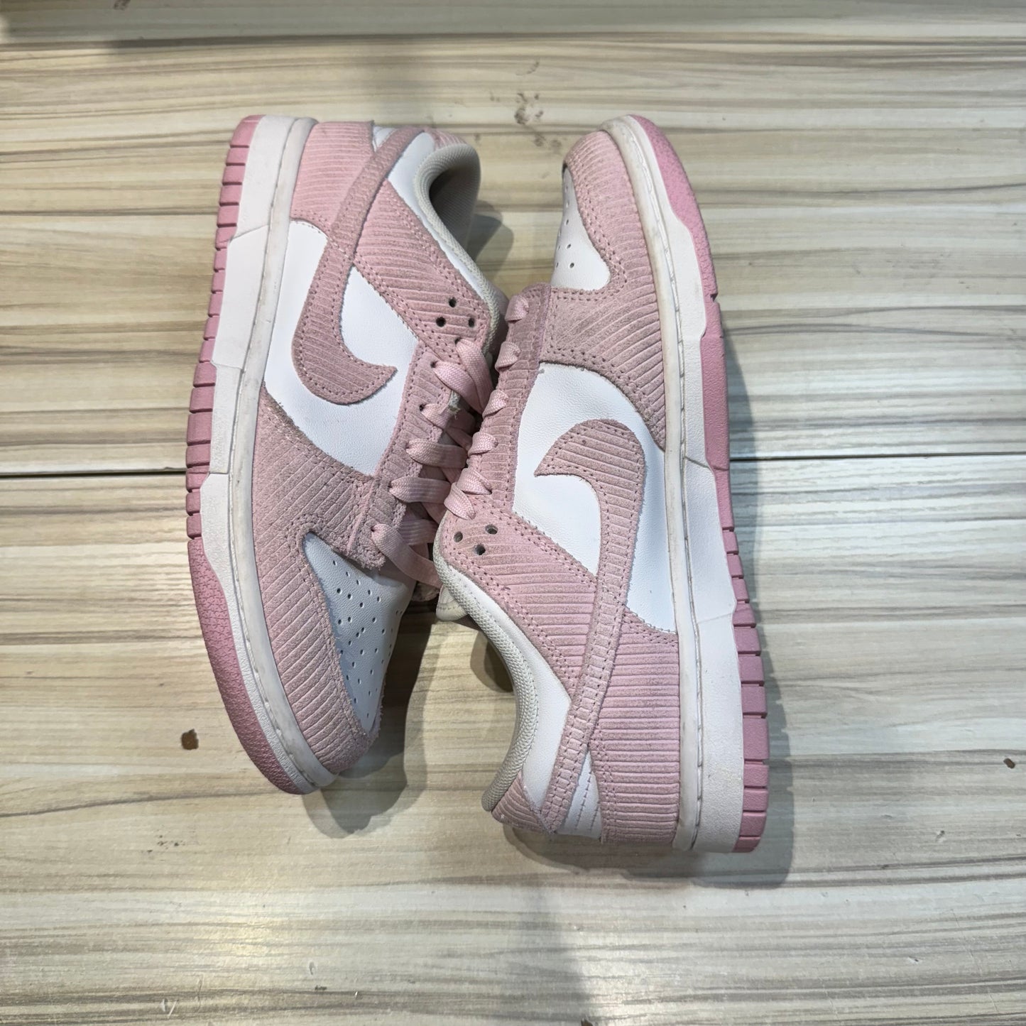 USED Nike Dunk Low Pink Corduroy (W)