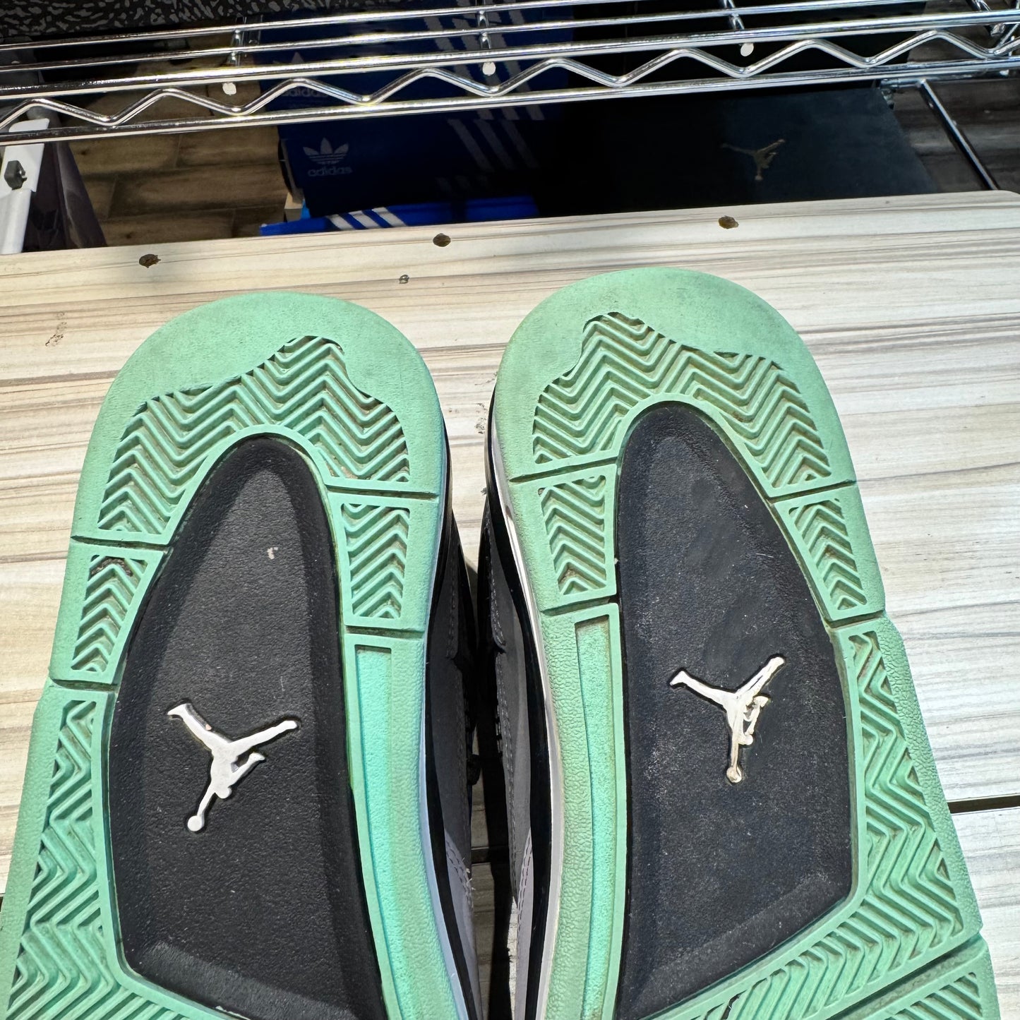 USED Jordan 4 Retro Green Glow