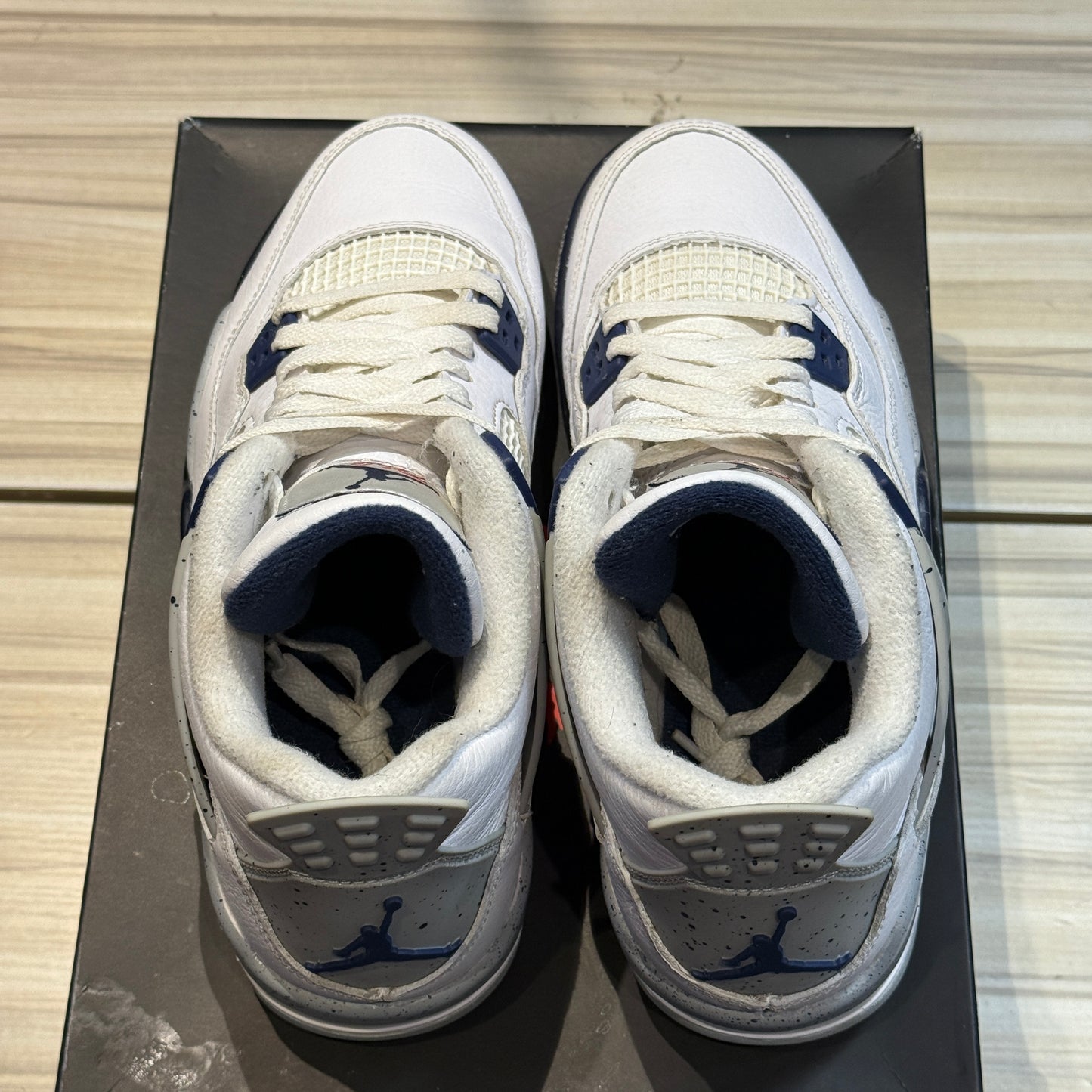 USED Jordan 4 Retro Midnight Navy (GS)