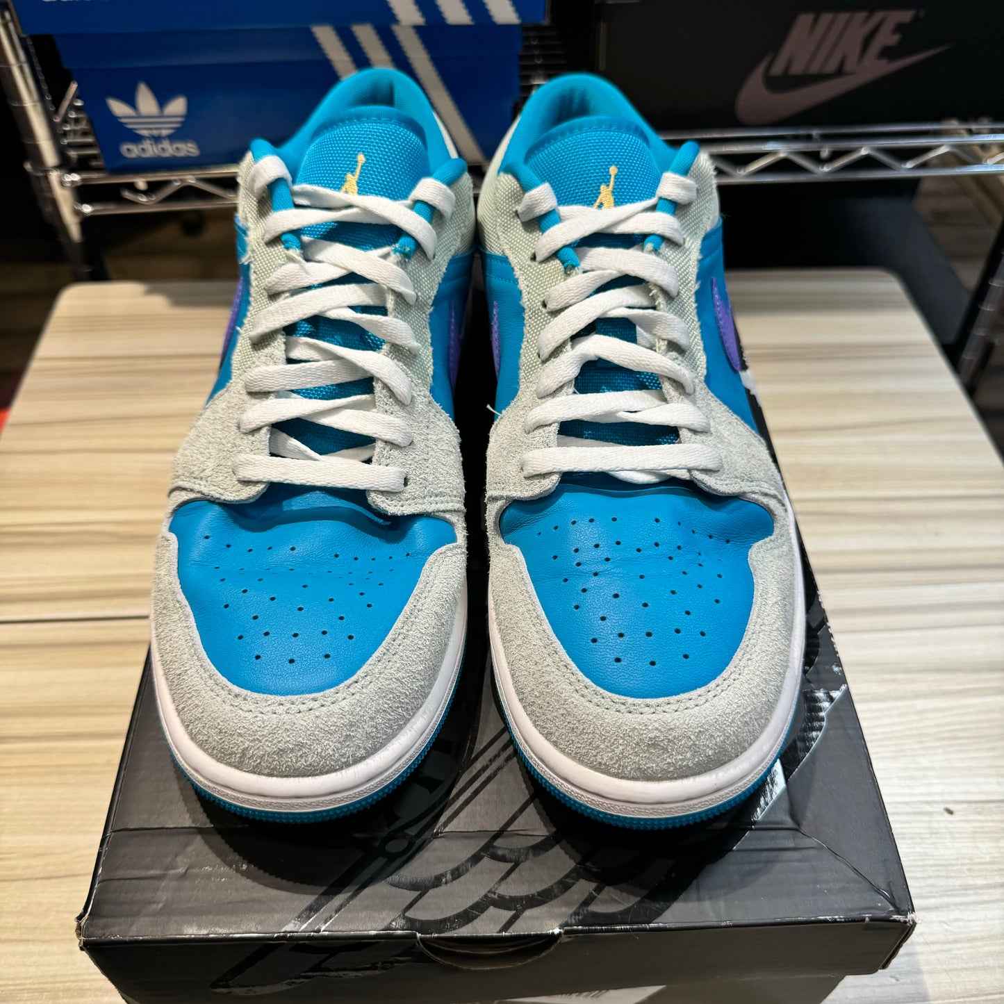 USED Jordan 1 Low SE Pistachio Frost Aquatone