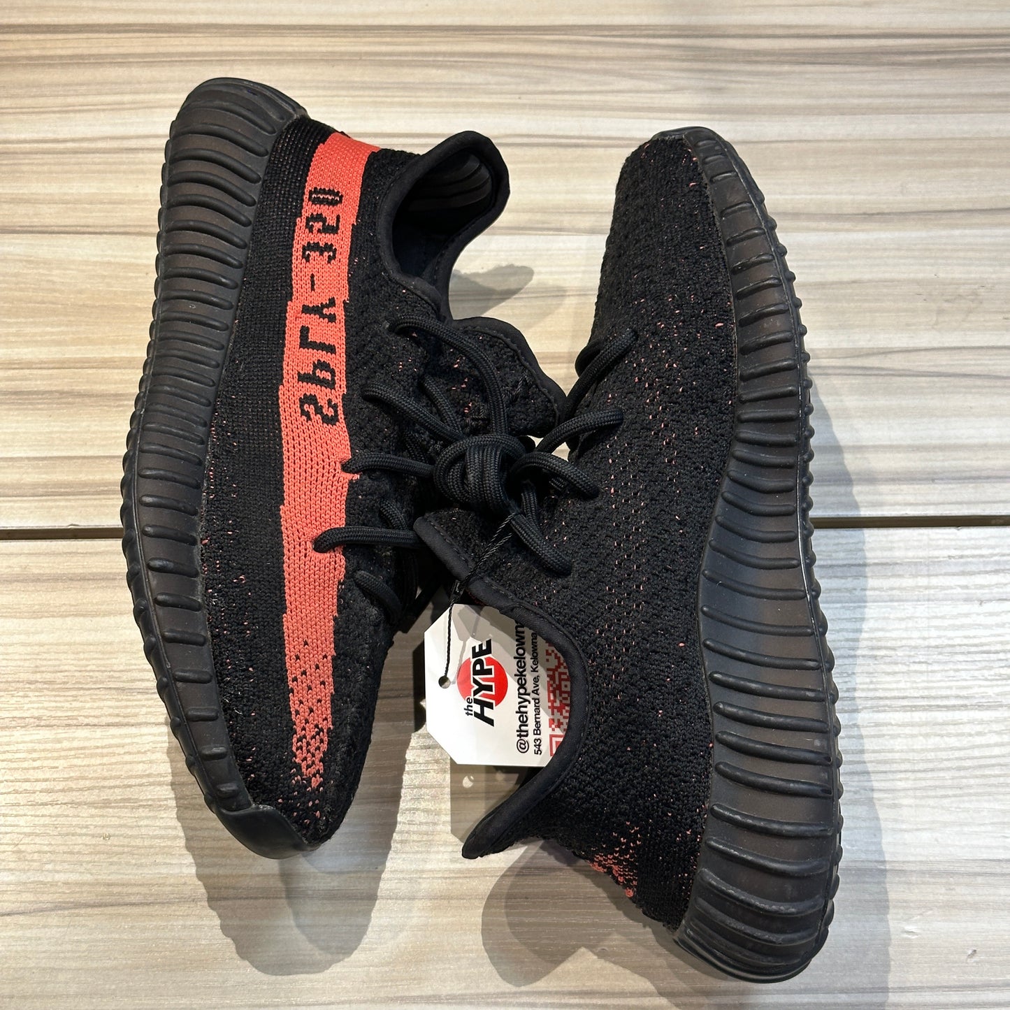 USED Yeezy 350 V2 Core Black Red