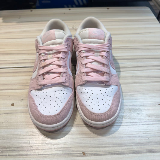USED Nike Dunk Low Pink Corduroy (W)