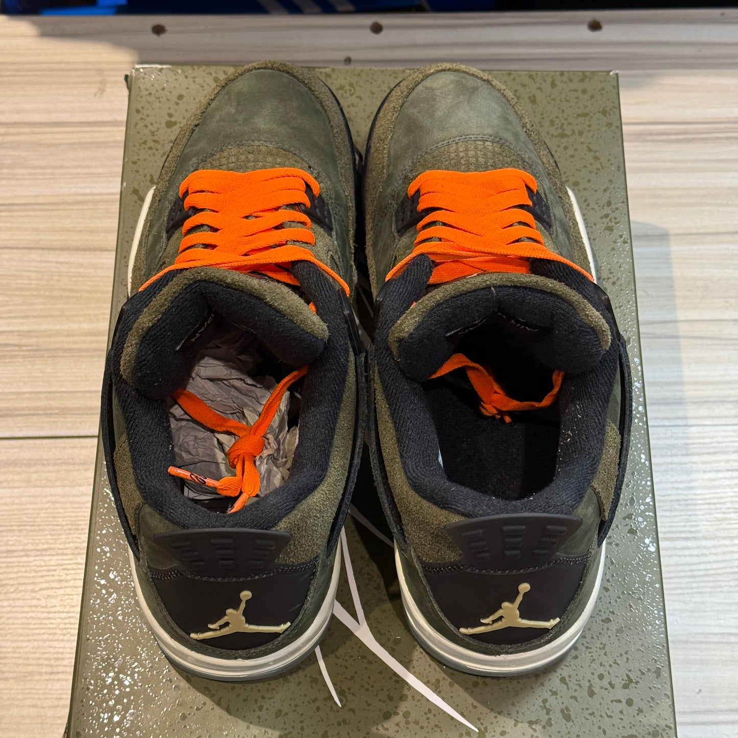 USED Jordan 4 SE Craft Olive