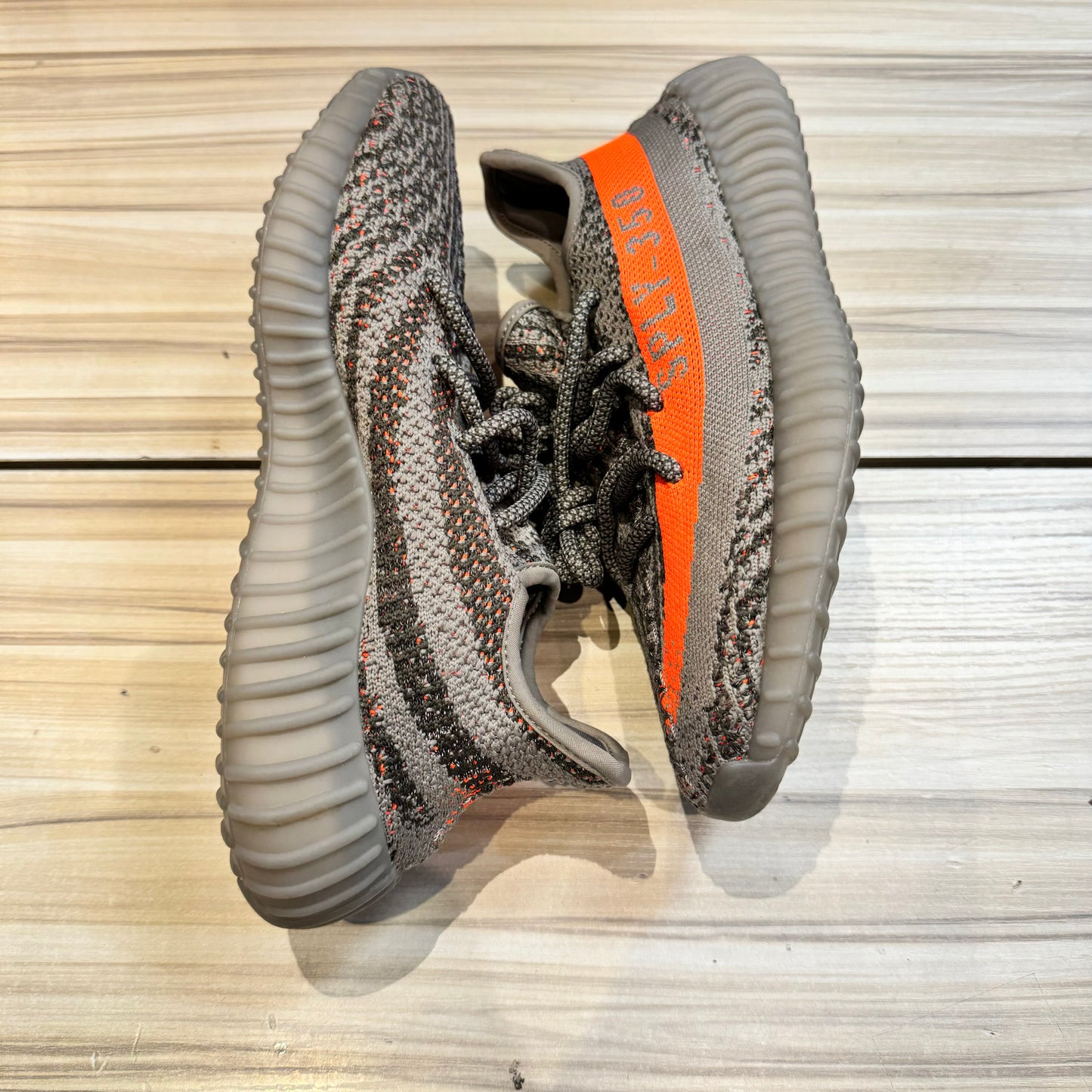 USED Yeezy Boost 350 V2 Beluga