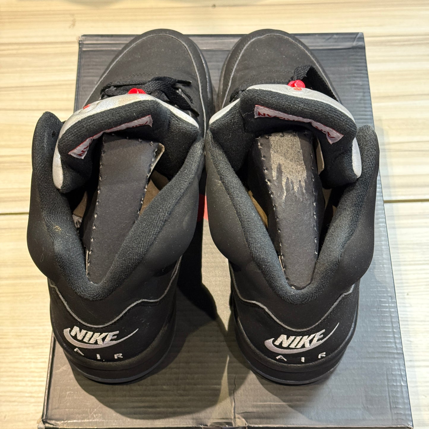 USED Jordan 5 Retro Black Metallic (2016)