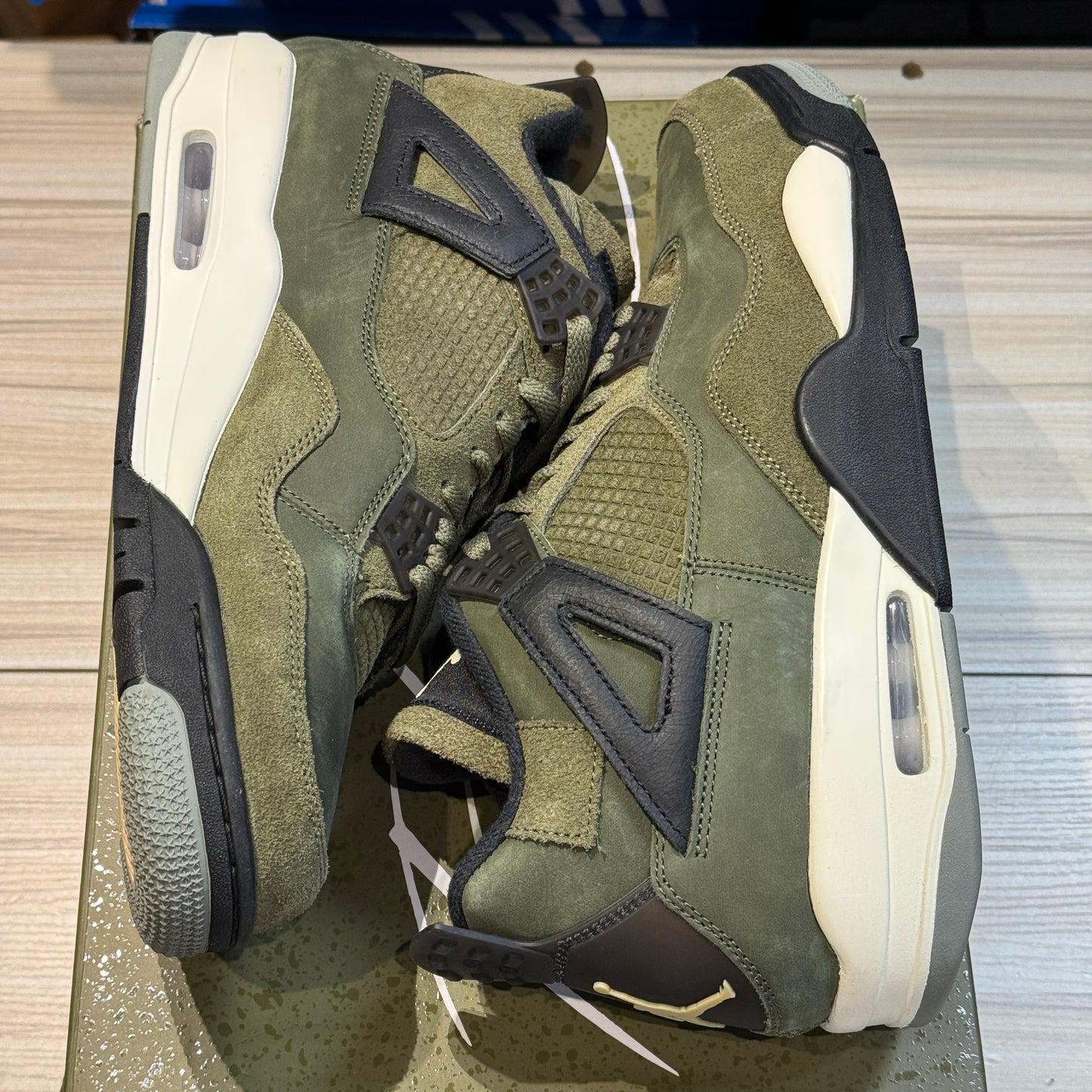 USED Jordan 4 SE Craft Olive