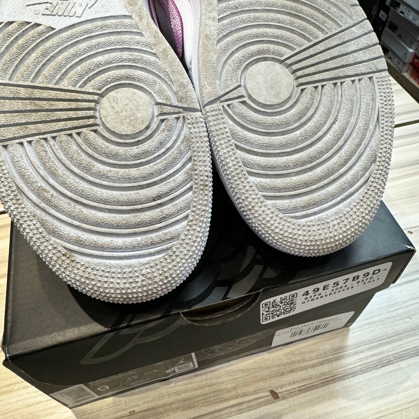 USED Jordan 1 Low Multi-Color Sashiko (W)