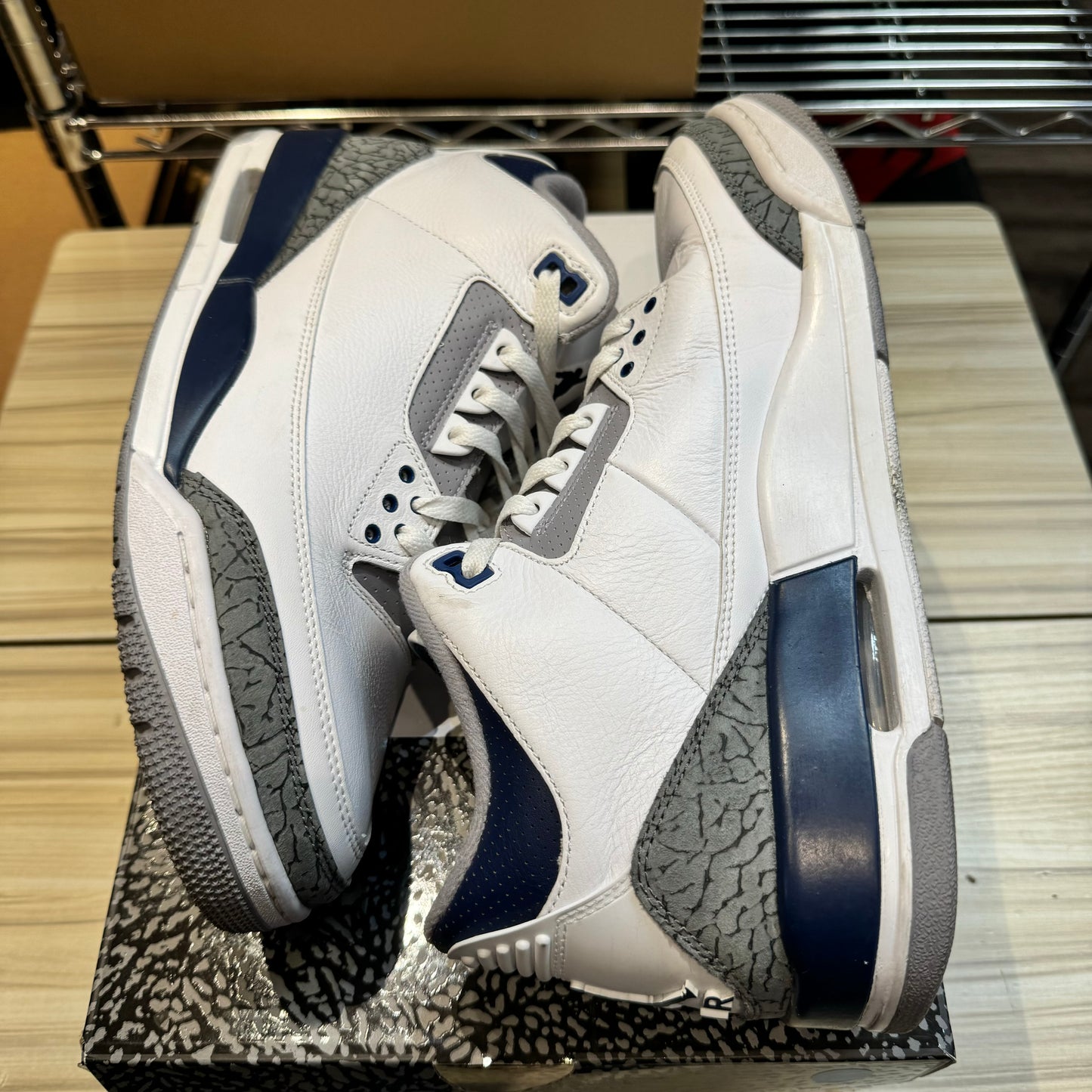 USED Jordan 3 Midnight Navy