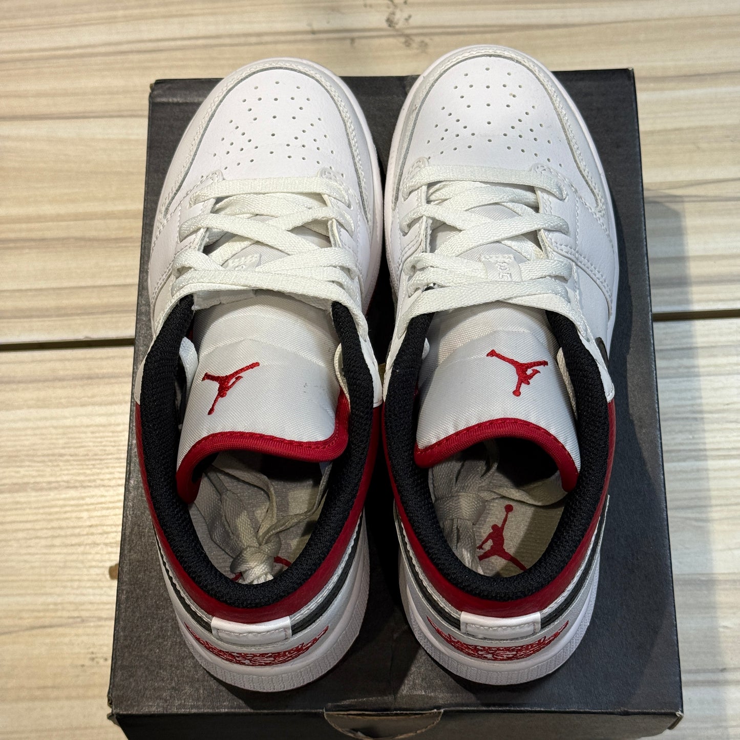 USED Jordan 1 Low White Gym Red (GS)