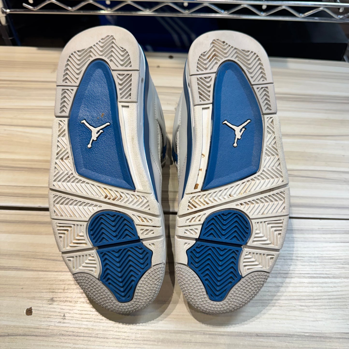 USED Jordan 4 Retro Military Blue (2024) (GS)