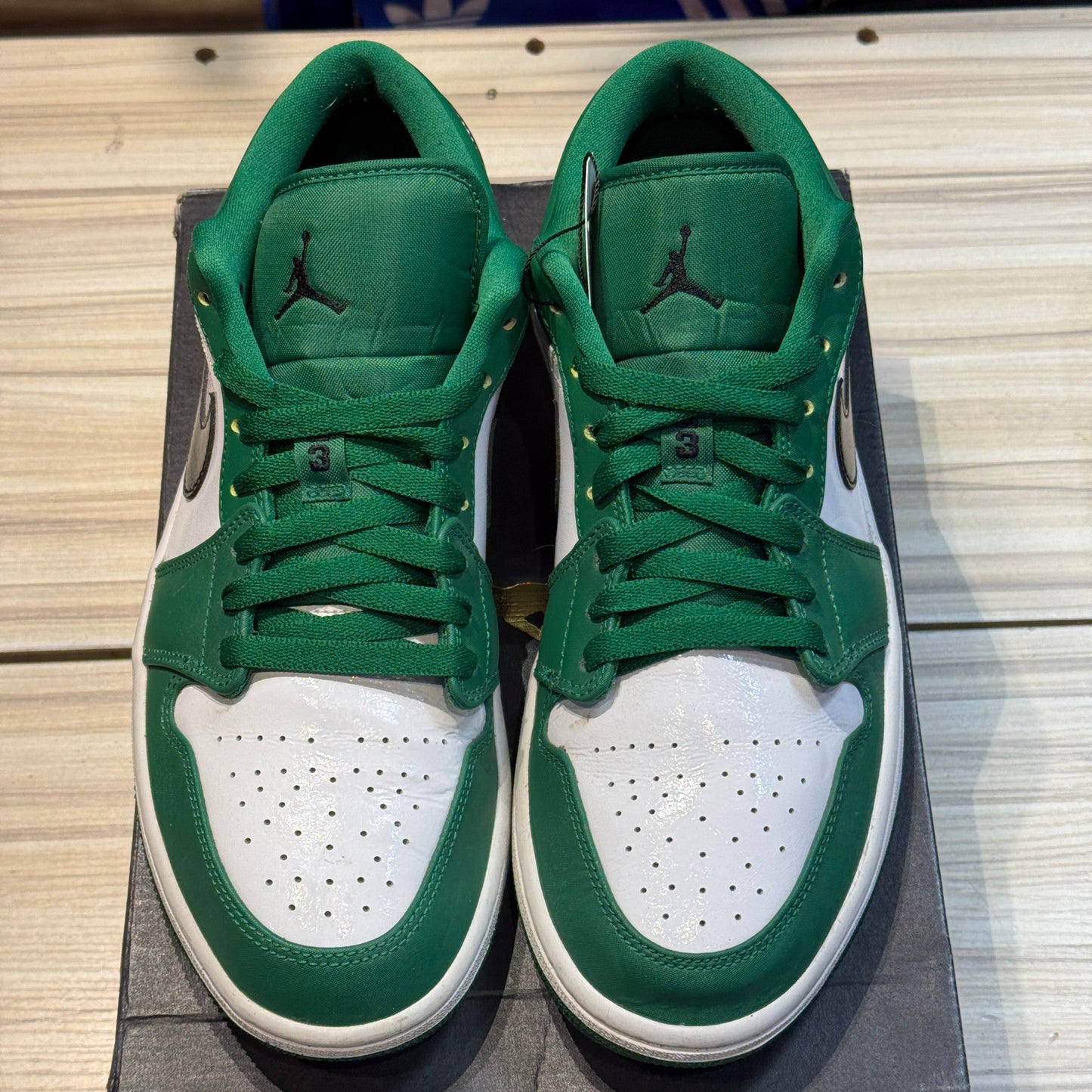 USED Jordan 1 Low Pine Green