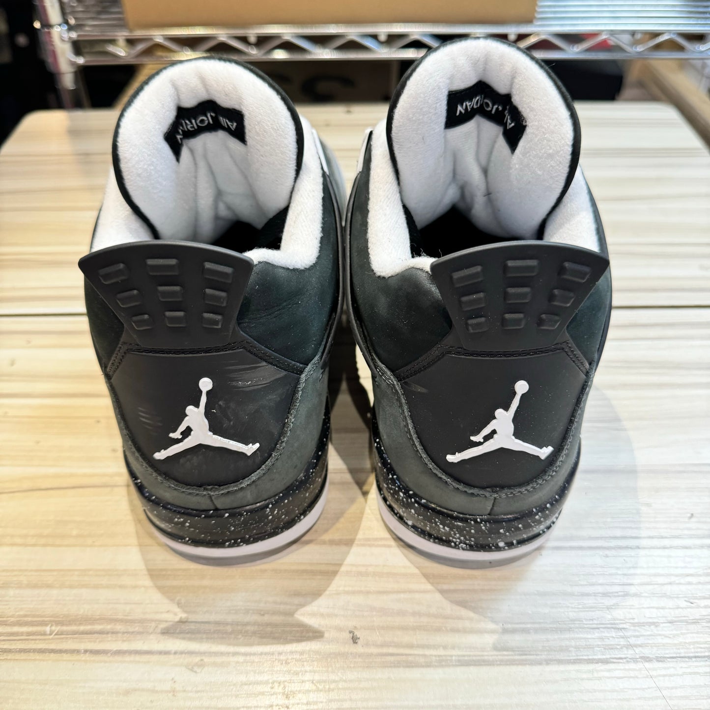 USED Jordan 4 Retro Fear (2024)