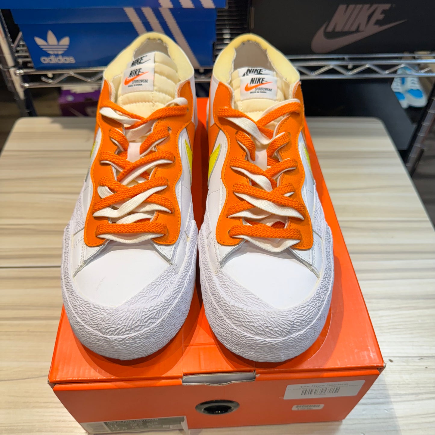 USED Nike Blazer Low sacai White Magma Orange