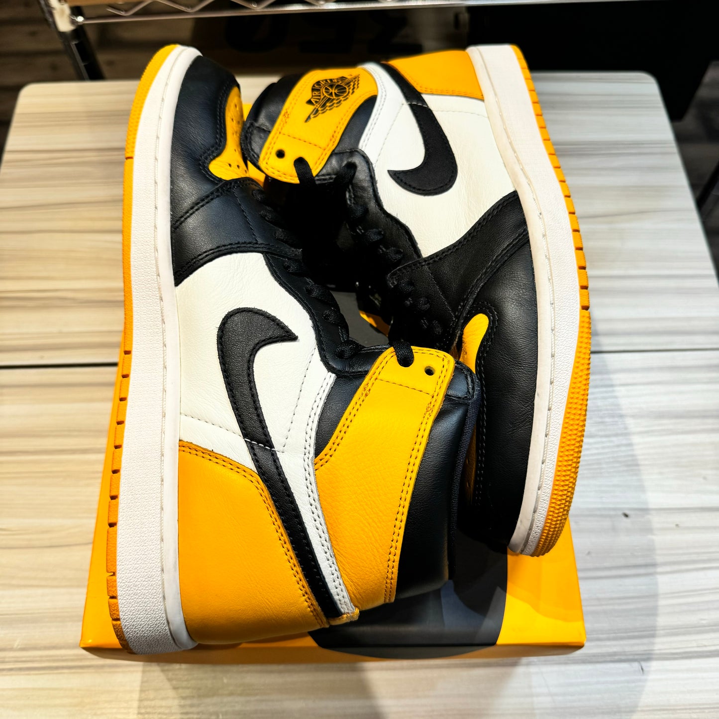 USED Jordan 1 Retro High OG Taxi