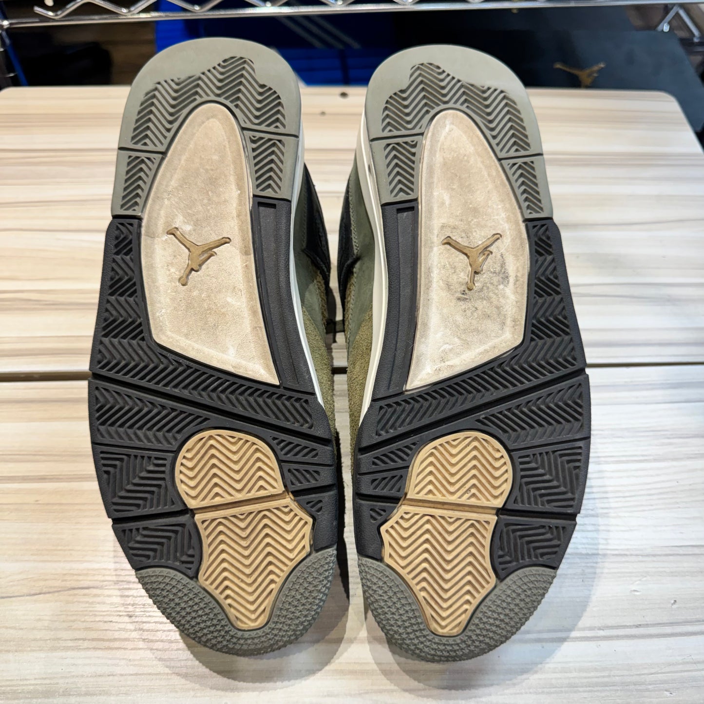 USED Jordan 4 Retro SE Craft Medium Olive