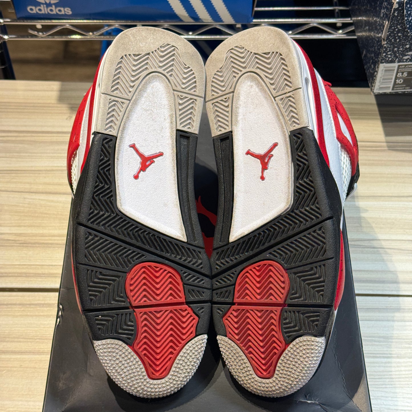 USED Jordan 4 Red Cement