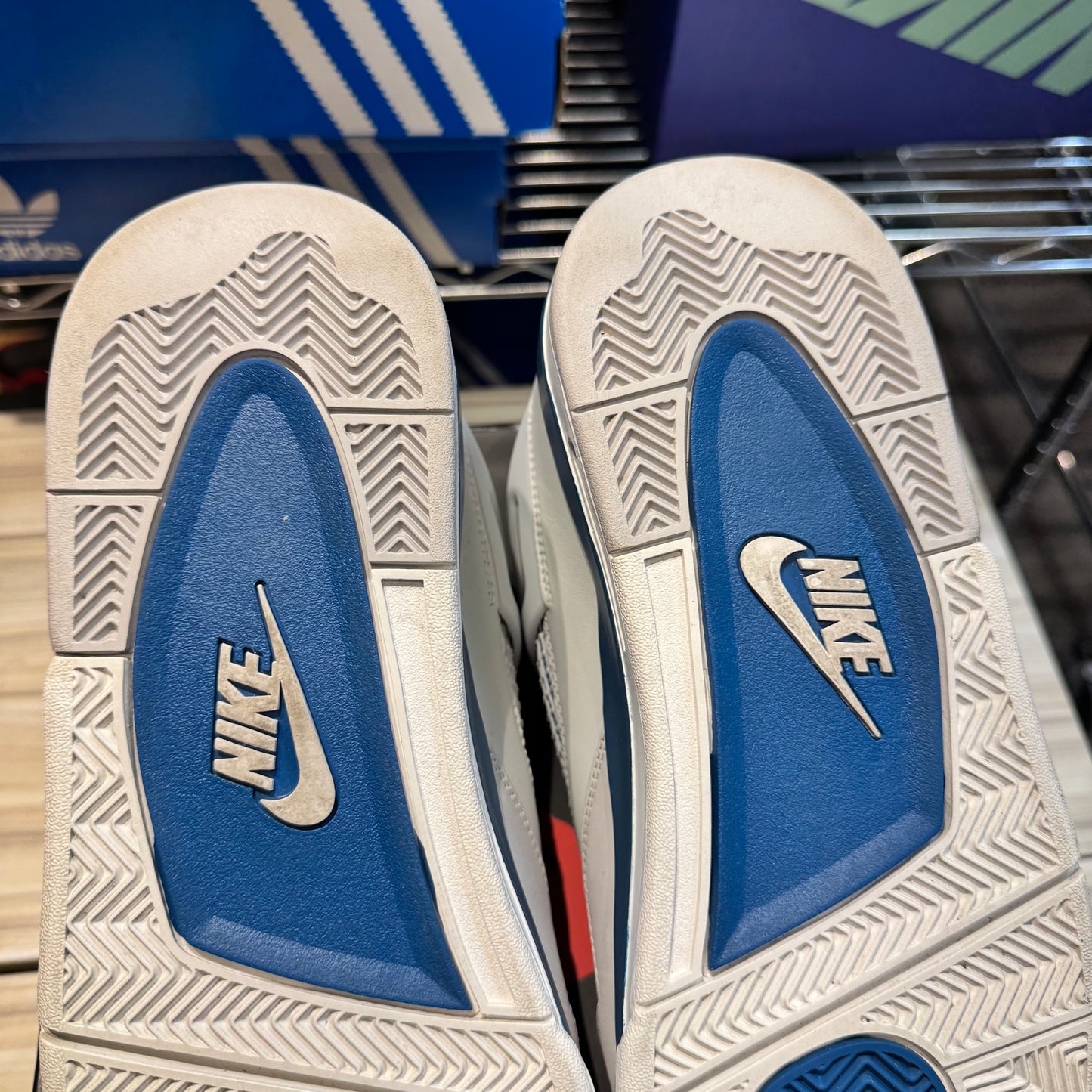 USED Jordan 4 Retro Military Blue (2024)